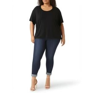 NWOT‎ Torrid T-Shirt Crew Neck Cropped Classic Fit 4X